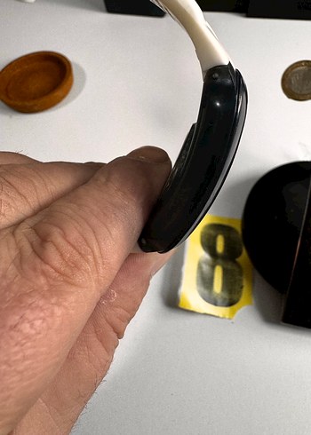 Beyaz Swatch Akıllı Saat - Görsel 3