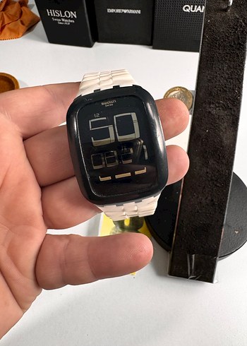 Beyaz Swatch Akıllı Saat - Görsel 9