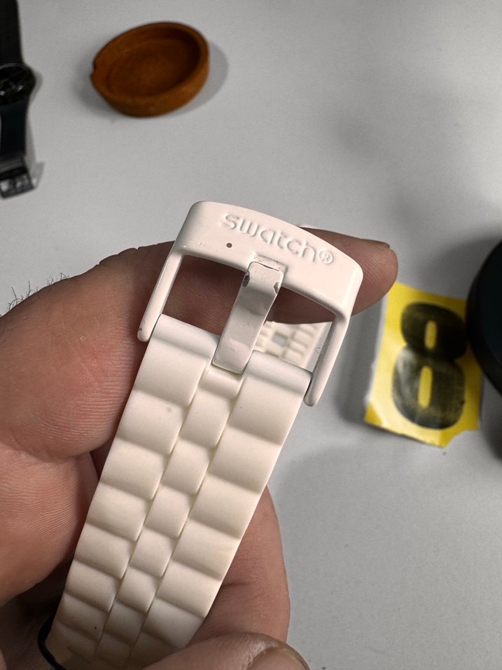 Beyaz Swatch Akıllı Saat - Görsel 5