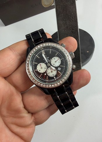 Omega Siyah Tasli Siklik Gunluk Ve Aksam İcin Sik Saat