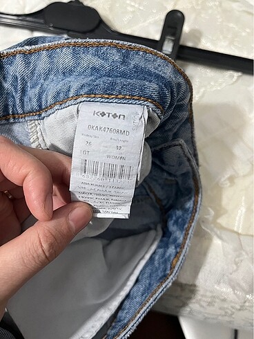 26 Beden mavi Renk Düz paça