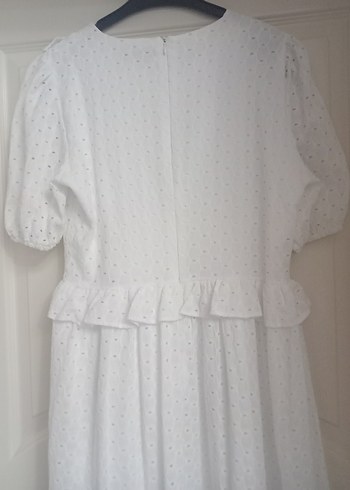 Trendyol marka Beyaz Uzun Kadın Elbise - Görsel 2