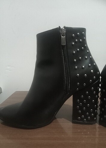 Zımbalı topuklu buti - Görsel 8
