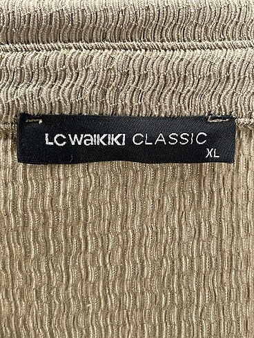 xl Beden çeşitli Renk LC Waikiki Gömlek %70 İndirimli.