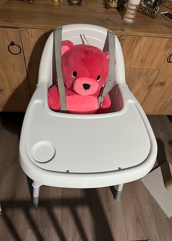 Beden Beyaz ve Gri Bebek Mama Sandalyesi