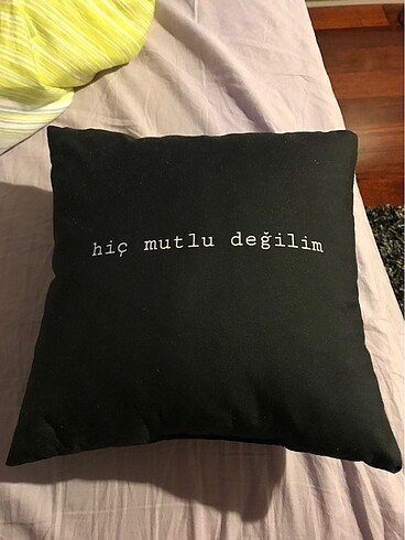 Yazılı kare mini yastık
