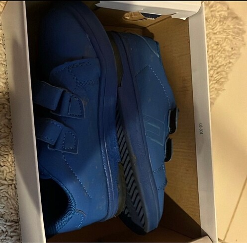 Mavi renk Erkek çocuk ayakkabısı