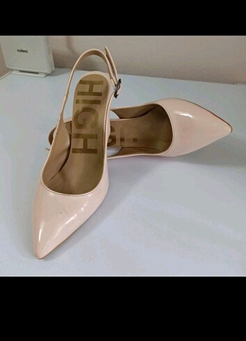 Diğer Stiletto