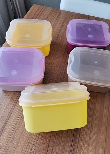 4,500 ml masal saklama kabı