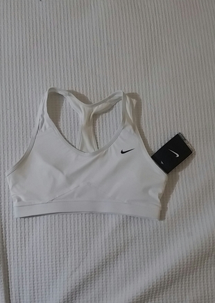nike spor sutyen