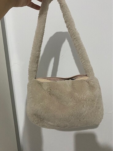 peluş kol çantası