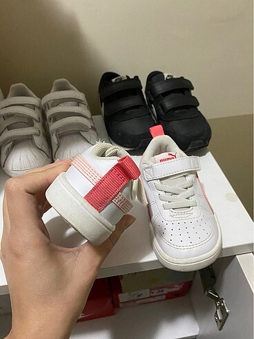 22 Beden beyaz Renk Puma Kız Bebek Sneaker