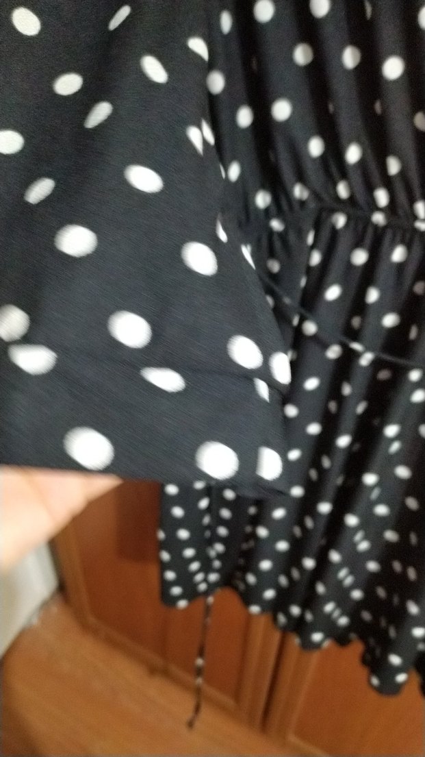 Puantiye Desenli Siyah Midi Elbise - Görsel 3