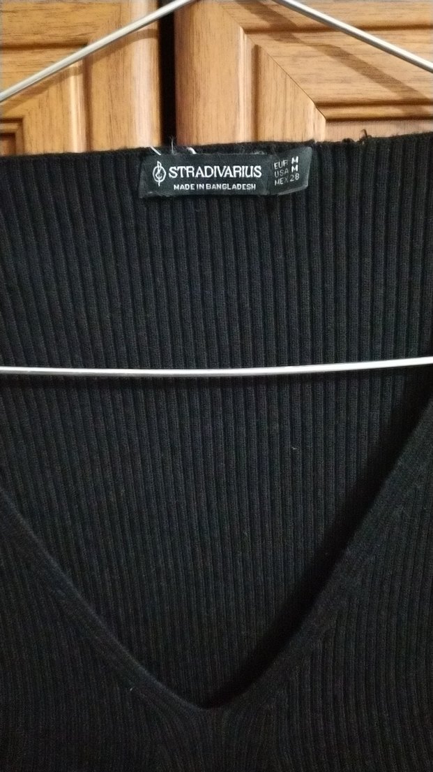 Siyah V Yaka İnce Örgü Kadın Kazak - Görsel 2