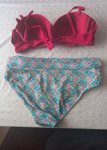 Harika Renkli Bikini Takımı - Görsel 3