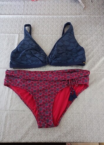 Harika Renkli Bikini Takımı