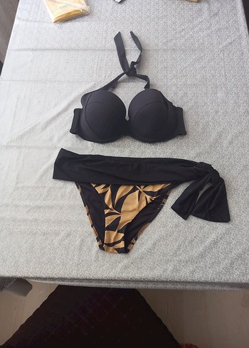Tasarım Şık Bikini Takımı