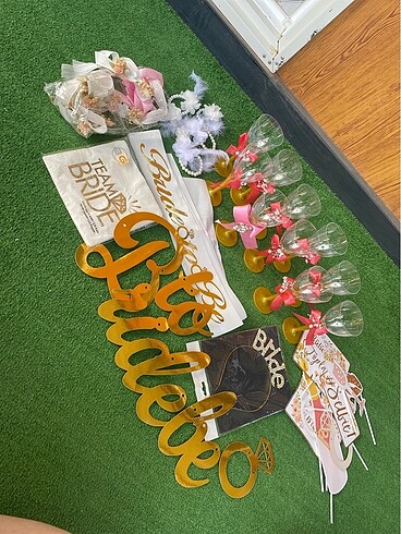 Bride to be seti