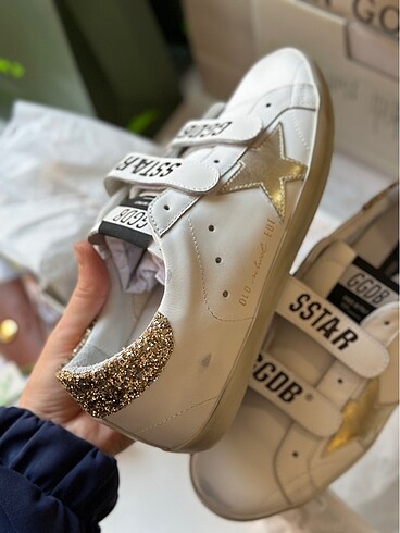 39 Beden Golden goose