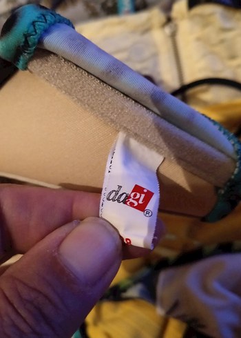 Diğer Dagi Koyu Pembe Bağlamalı Mini Bikini Üstü