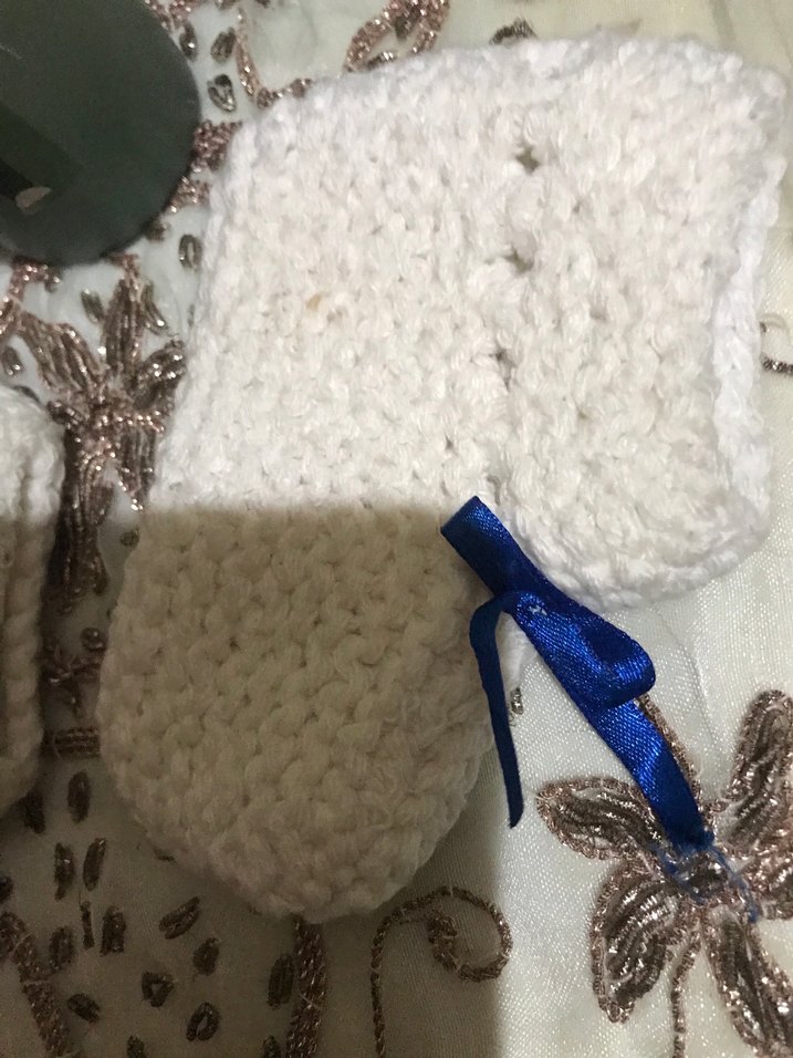 Beyaz Örgü Erkek Bebek Patik - Görsel 2