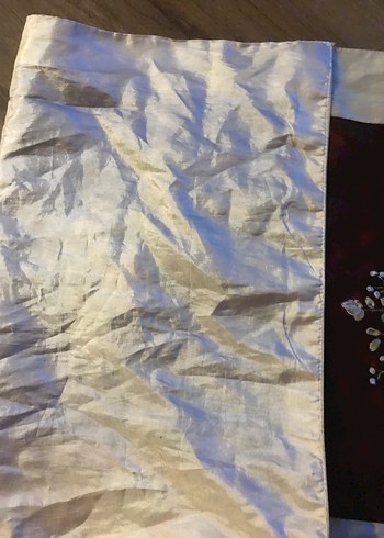 Bordo İşlemeli Parlak Masa Örtüsü - Görsel 6