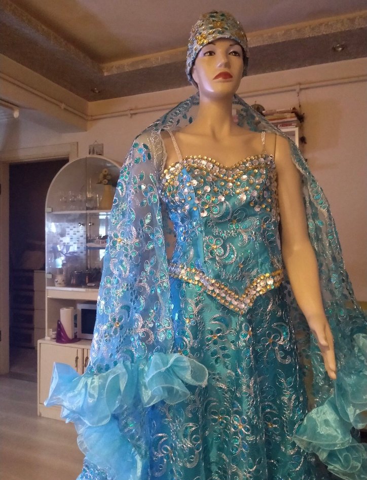 Parlak Turkuaz Drapeli Uzun Bohem Abiye - Görsel 5