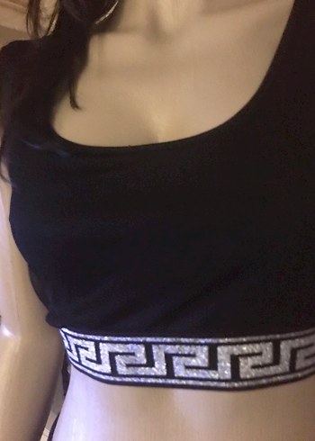 Siyah Tüllü Spor Crop Top - Görsel 3