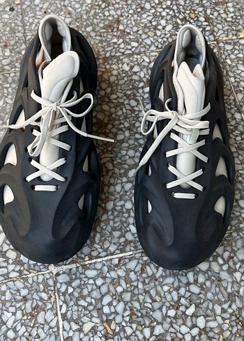 Adidas adifom Q spor ayakkabı