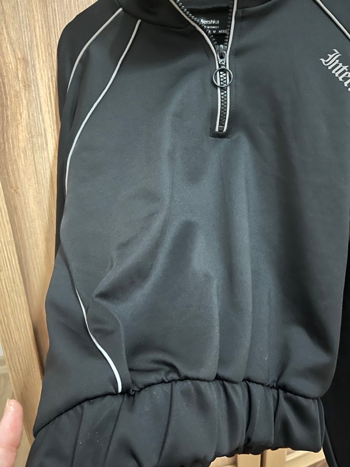 Kadın Siyah Fermuarlı Yüksek Yakalı Sweatshirt - Görsel 2