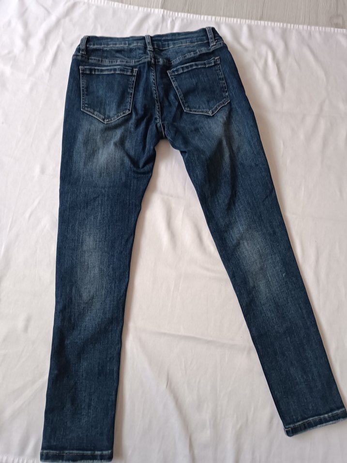 Boncuk Detaylı Nakışlı Mavi kız çocuk Kot Pantolon - Görsel 3