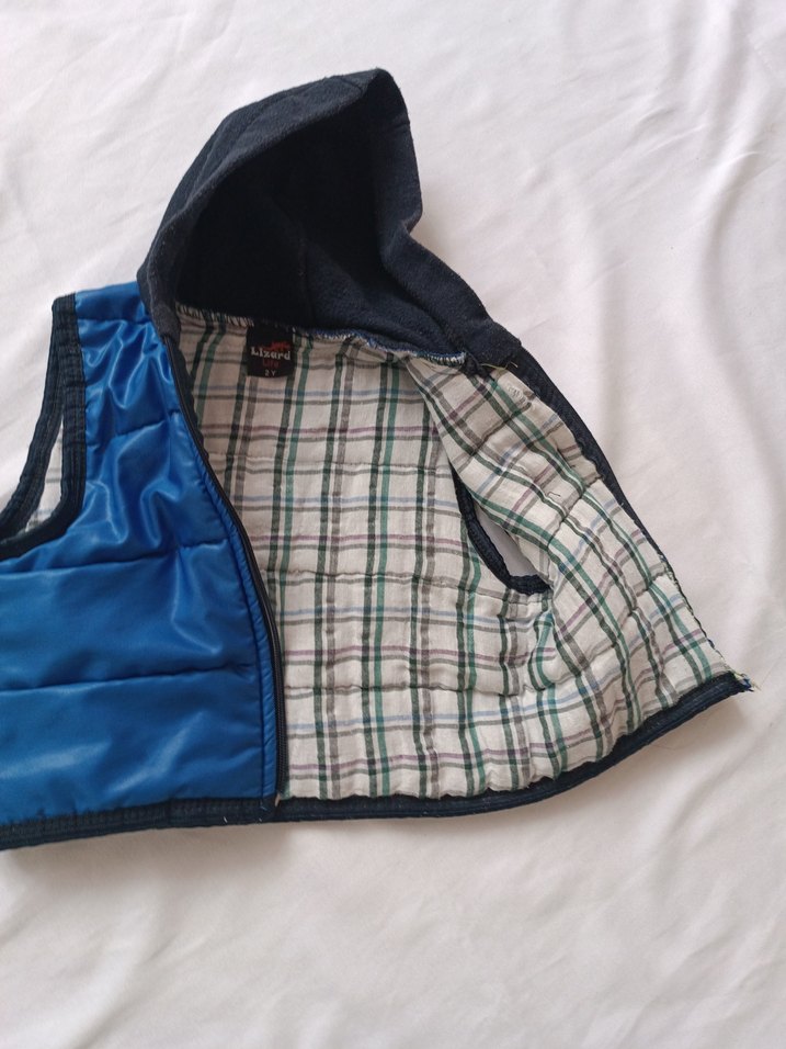 Kapüşonlu Fermuarlı Erkek Çocuk Lacivert Yelek - Görsel 2