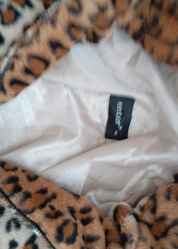 Leopar Desenli Kadın Suni Kürk Ceket - Görsel 2