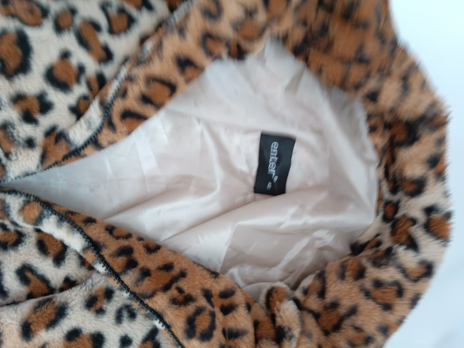 Leopar Desenli Kadın Suni Kürk Ceket - Görsel 2