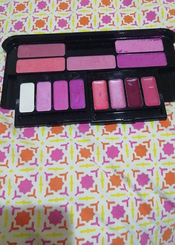 Çok Renkli Göz Farı Paleti - Görsel 3