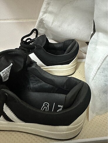 40 Beden siyah Renk Adidas ayakkabı unısex