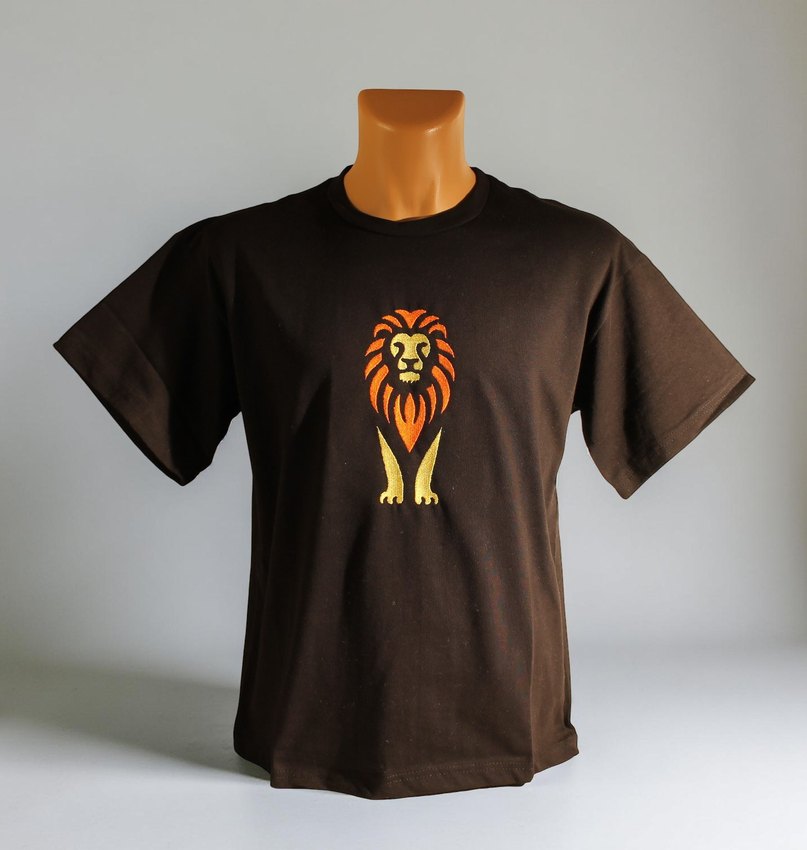 Aslan Desen Nakış İşlemeli Tshirt %100 Pamuk Siyah Sıfır Yaka - Görsel 3