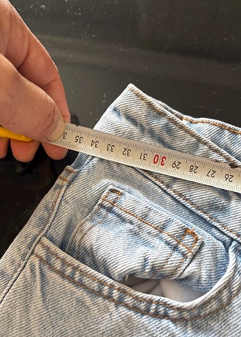 Gri Yırtık Detaylı Rahat Kesim Kadın Jean - Görsel 6