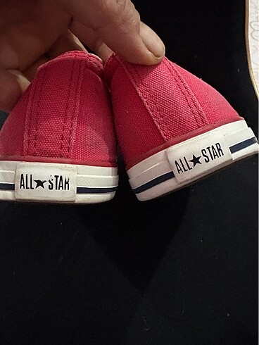 40,5 Beden kırmızı Renk Orijinal converse