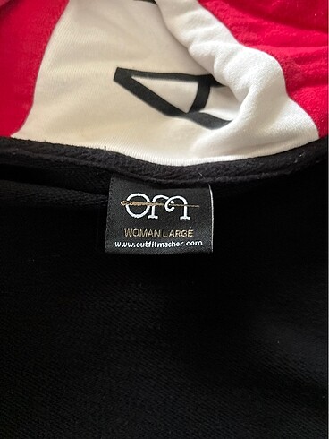 Kapşonlu - Görsel 3