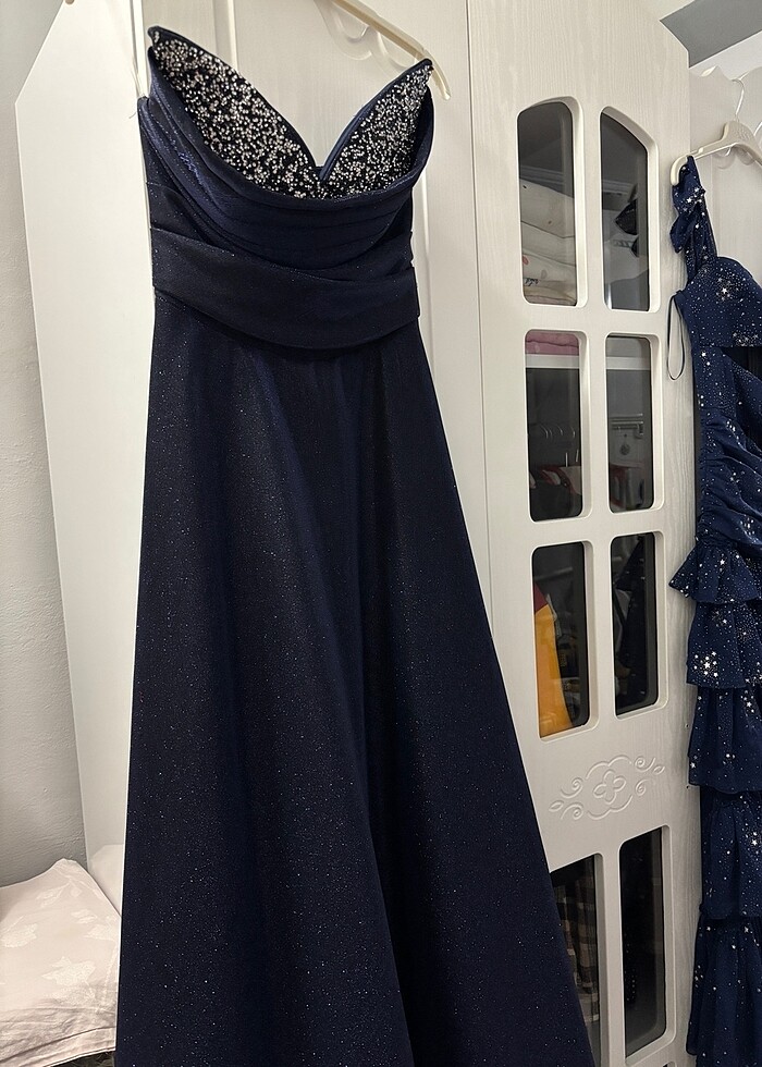 Kadın uzun abiye gece elbisesi - Görsel 4