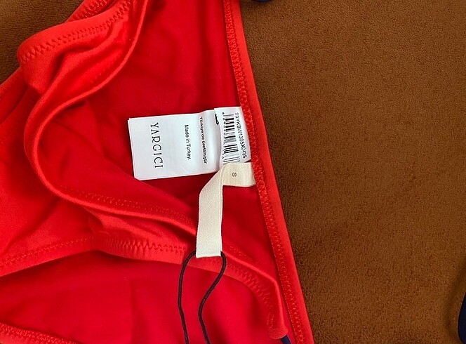 s Beden Yargıcı Bikini