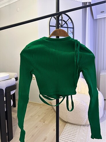 Zara belden bağlamalı crop - Görsel 2