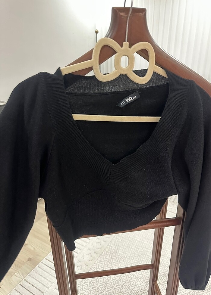 Crop triko - Görsel 2