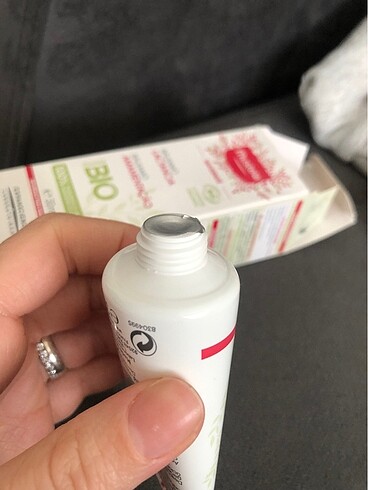 Beden Mustela meternite göğüs ucu kremi