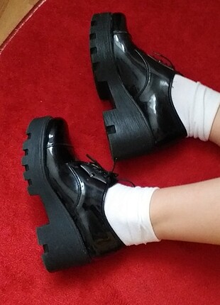 gotik ayakkabı