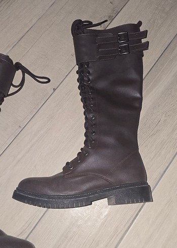 Kahverengi Deri Gotik Kadın Çizme - Görsel 3