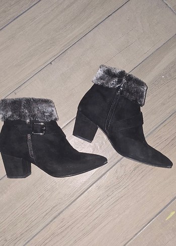 Gri Süet Tüylü Kadın Topuklu Bot - Görsel 2