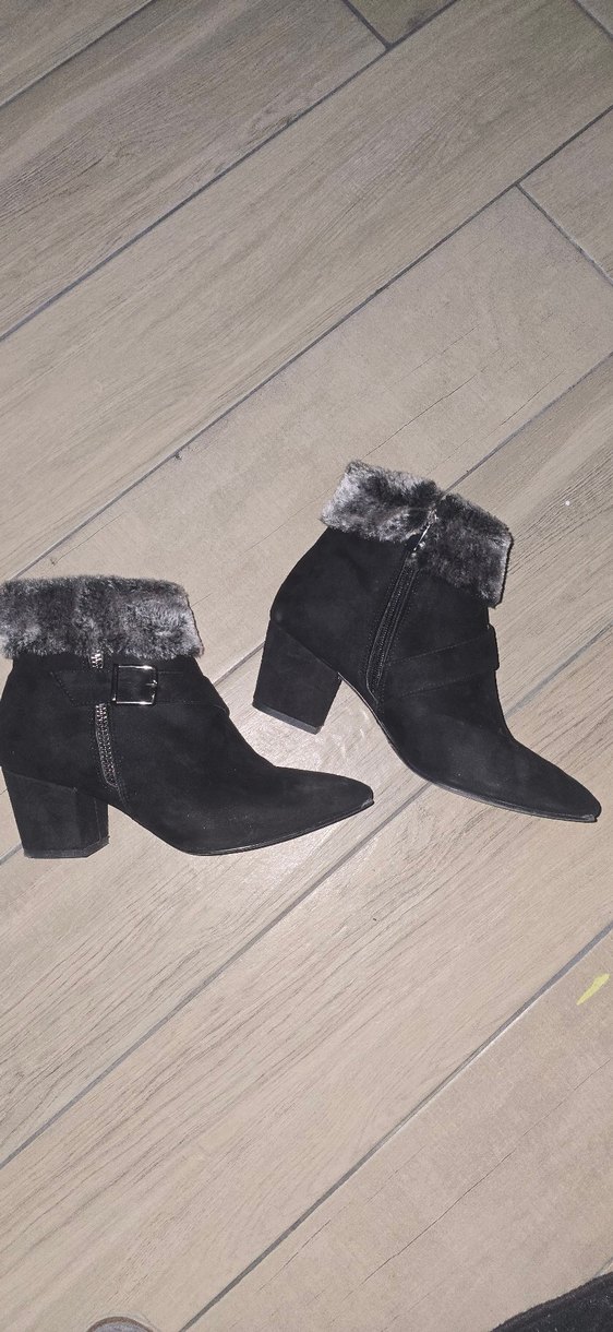 Gri Süet Tüylü Kadın Topuklu Bot - Görsel 2