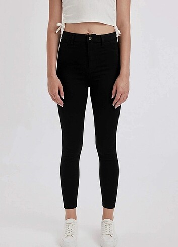 Defacto DeFacto Jegging Yüksek Bel Bilek Boy Dar Paça Basic Jean Pantolo